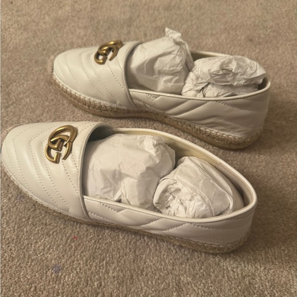 Gucci Leather Espadrille with Double G - Picture 2 of 8